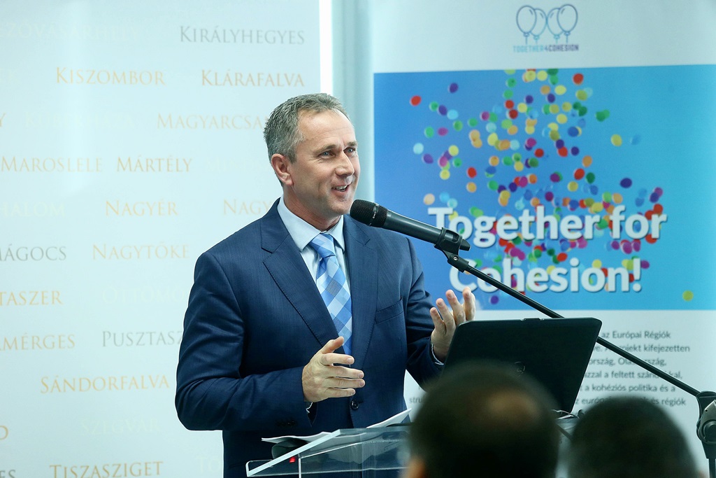 Bemutatkozott a polgármestereknek Csongrád megye új elnöksége
